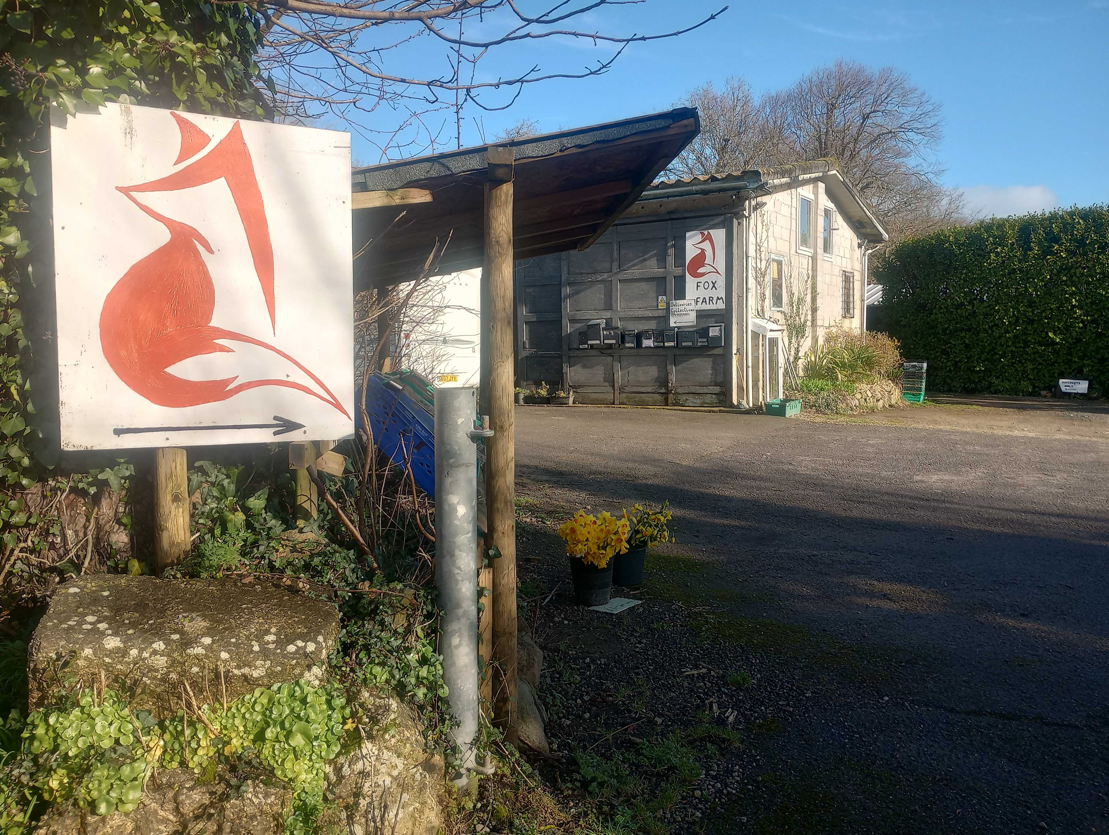 FOX FARM MOTORHOME AND CARAVAN PARK